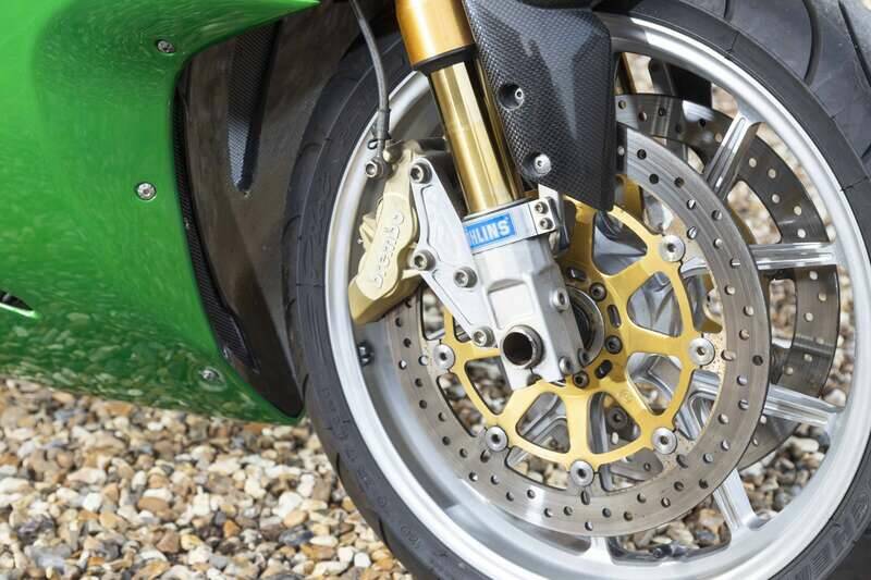Immagine 17/38 di Benelli Tornado Tre 900 (2003)