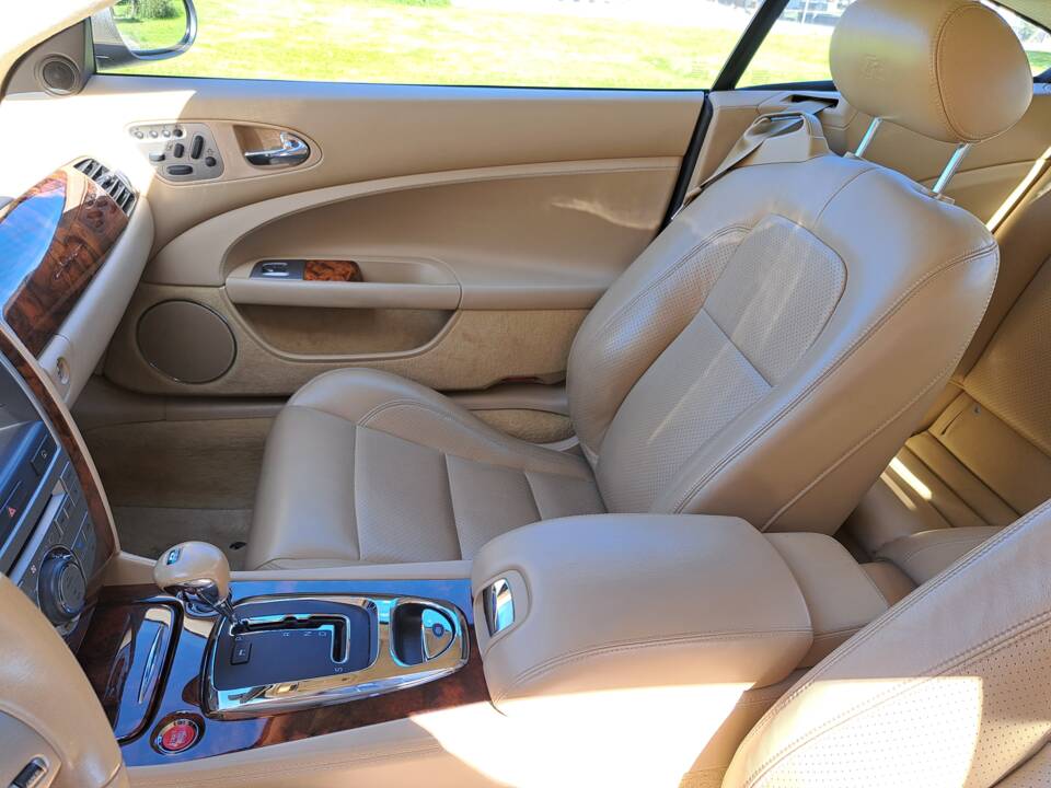 Immagine 5/9 di Jaguar XKR (2008)