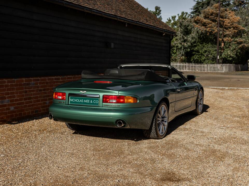 Bild 76/83 von Aston Martin DB 7 Vantage Volante (2001)