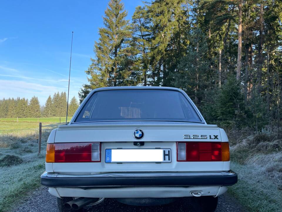 Afbeelding 2/20 van BMW 325ix (1986)