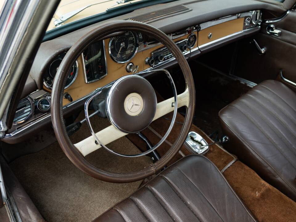 Bild 17/31 von Mercedes-Benz 230 SL (1966)