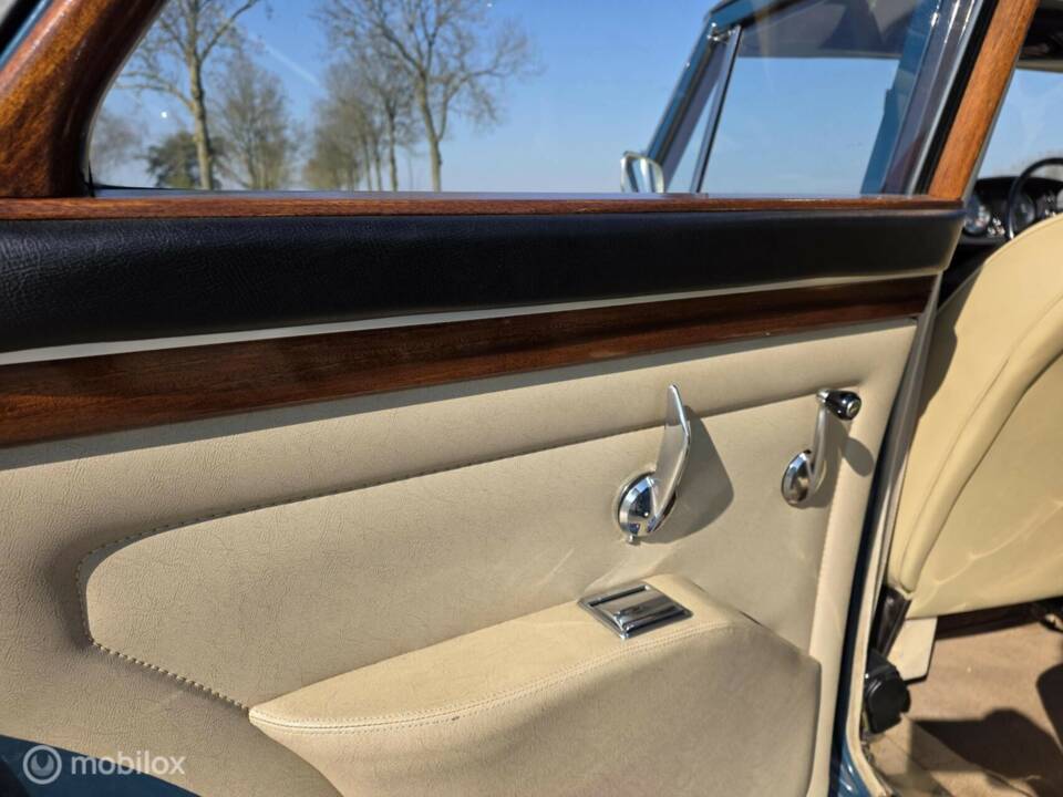 Afbeelding 34/50 van Rover 3,5 Liter (1968)