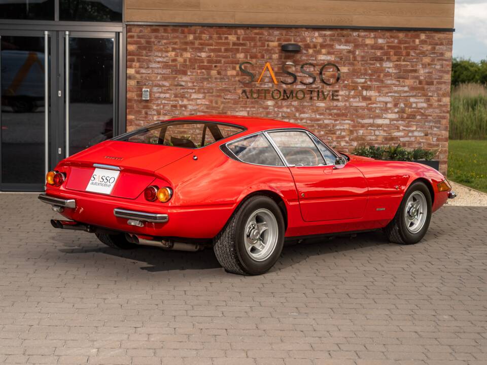 Bild 31/79 von Ferrari 365 GTB/4 Daytona (1969)
