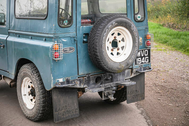 Image 34/34 of Land Rover 88 Lightweight (1968)