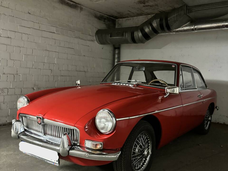 Image 2/28 de MG MGB GT (1966)