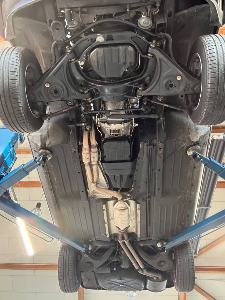 Image 26/32 of Mercedes-Benz 280 SL (1985)