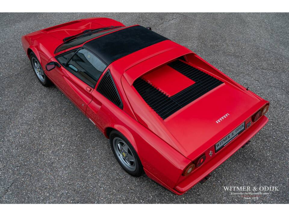 Bild 15/41 von Ferrari 328 GTS (1989)