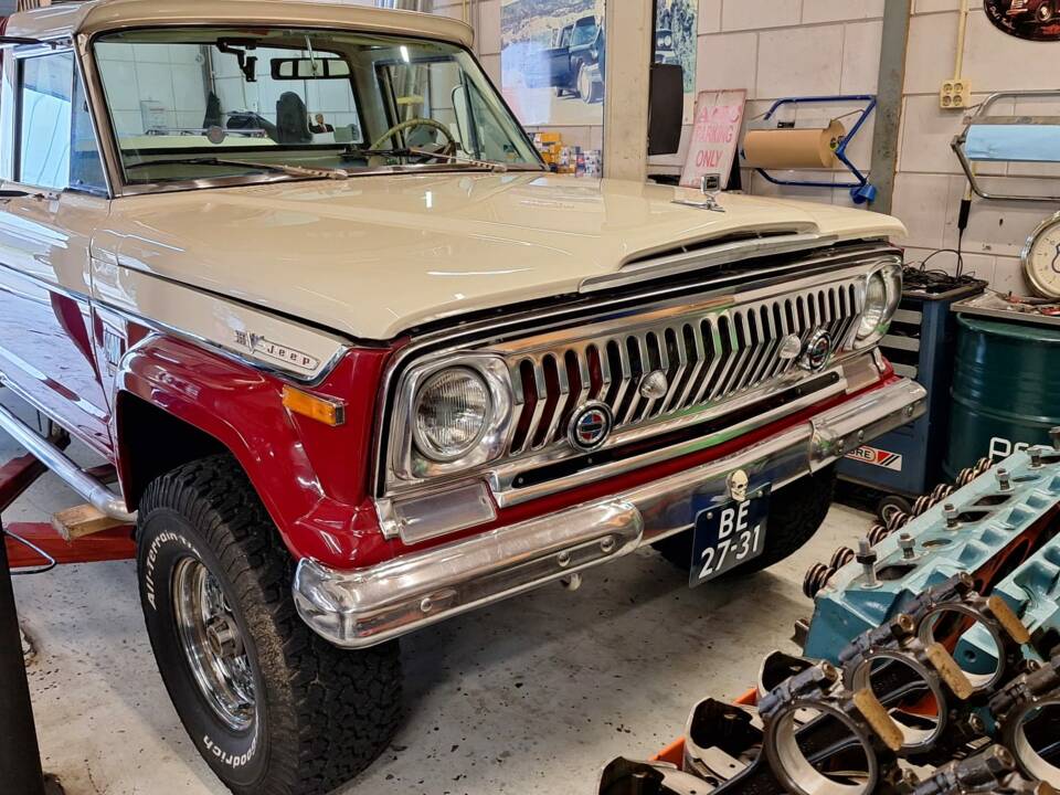Bild 19/24 von Jeep J 4000 (1972)