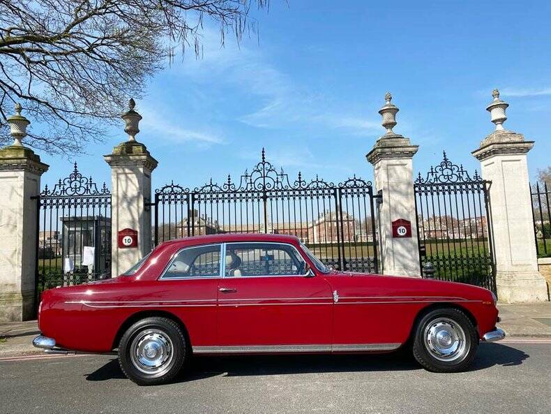 Image 3/50 of Bristol 410 (1967)
