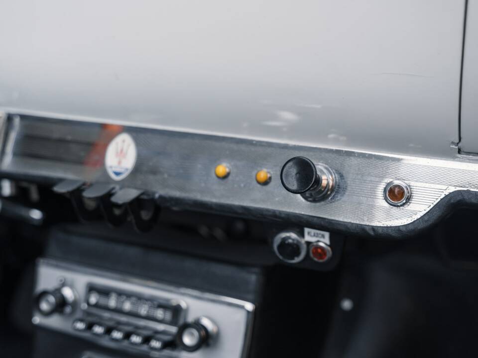 Bild 54/68 von Maserati 3500 GT Spyder Vignale (1960)
