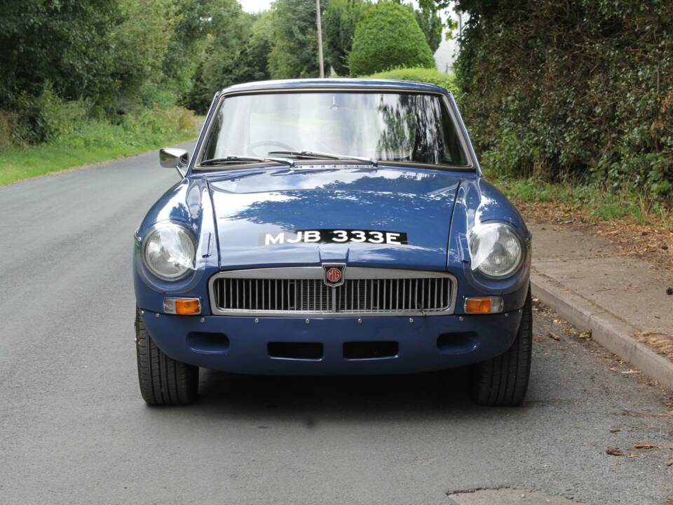 Afbeelding 2/16 van MG MGB GT (1967)