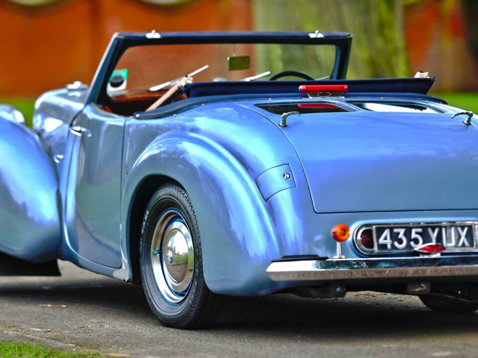 Image 9/50 of Triumph 2000 Roadster (1949)