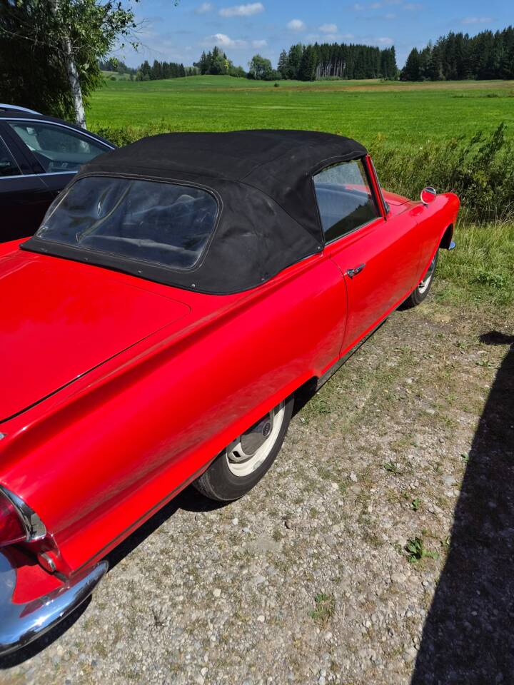 Afbeelding 14/53 van DKW Auto Union 1000 Special Roadster (1964)