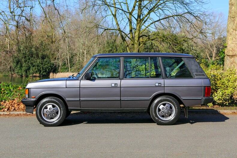 Immagine 5/50 di Land Rover Range Rover Vogue LSE (1994)