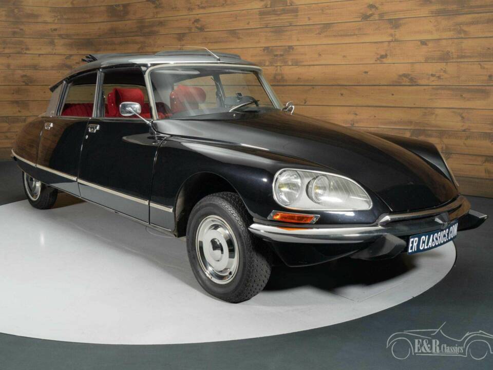 Bild 4/19 von Citroën DS 20 A (1973)