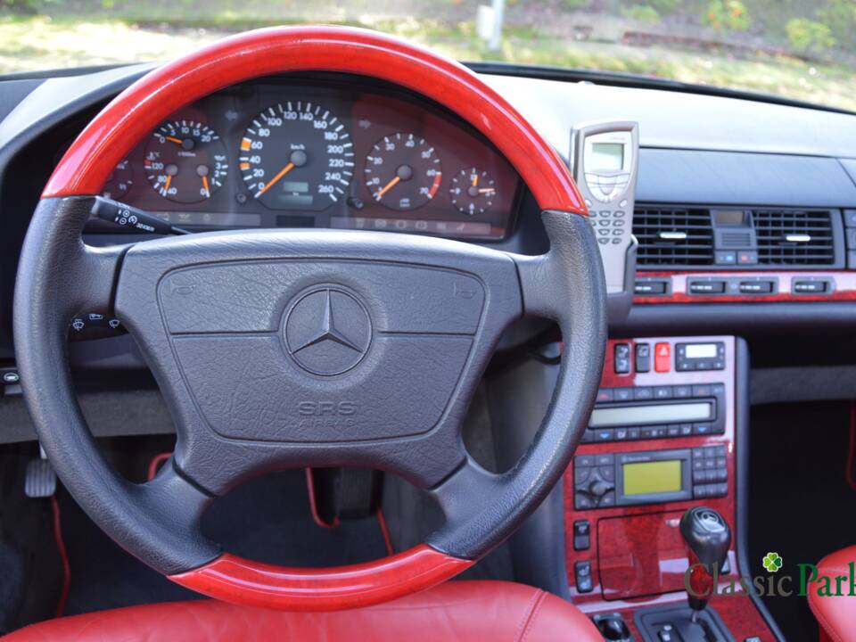 Bild 43/50 von Mercedes-Benz CL 420 (1998)