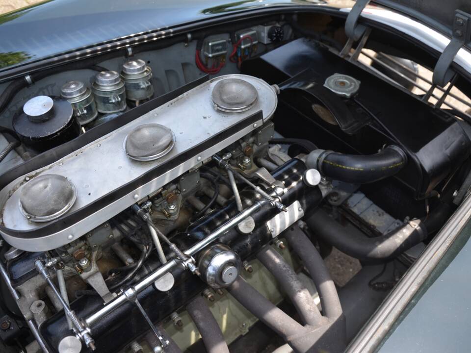 Image 11/12 of Frazer Nash Le Mans Coupé (1954)