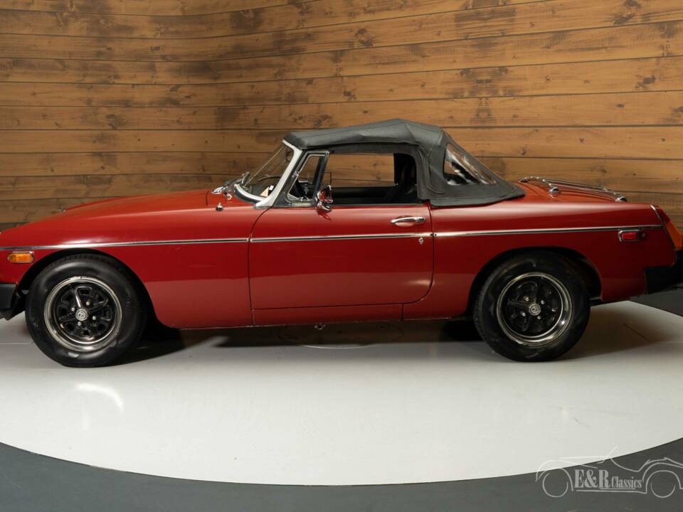 Image 4/6 of MG MGB (1978)