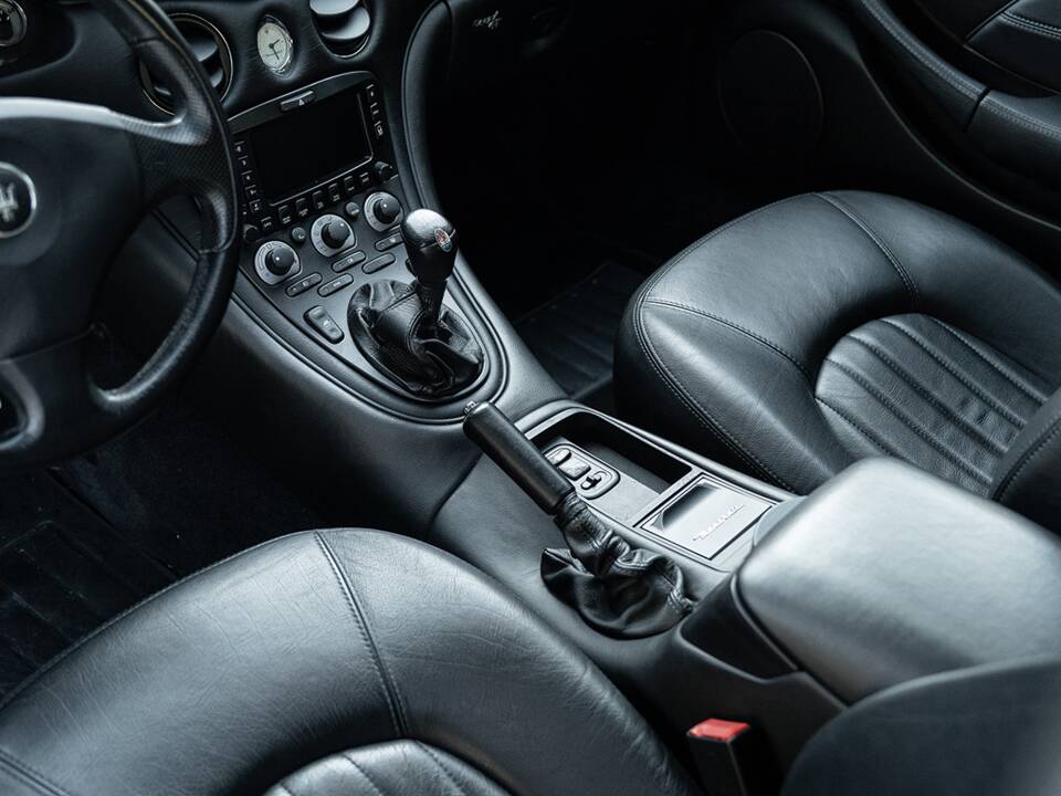 Bild 33/48 von Maserati 4200 (2004)