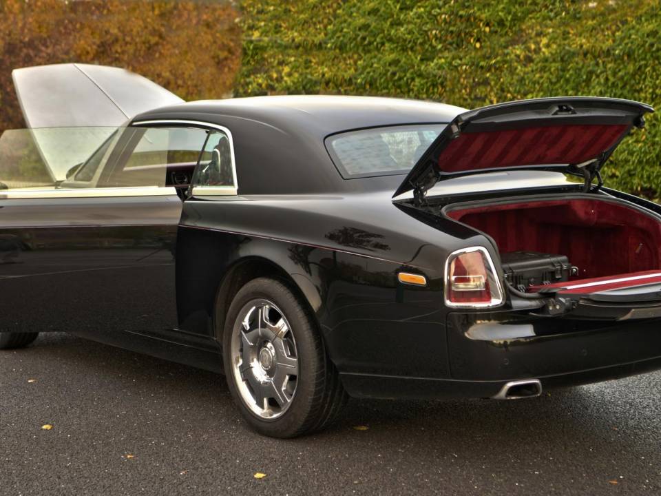 Immagine 14/50 di Rolls-Royce Phantom VII (2008)