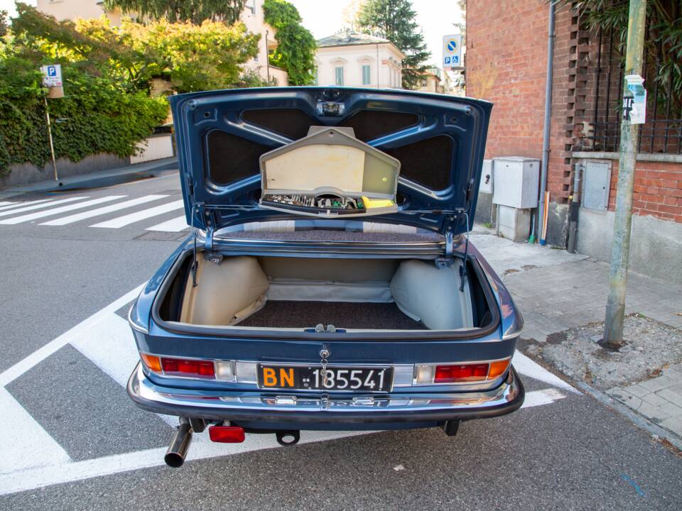 Image 37/56 of BMW 2800 CS (1969)