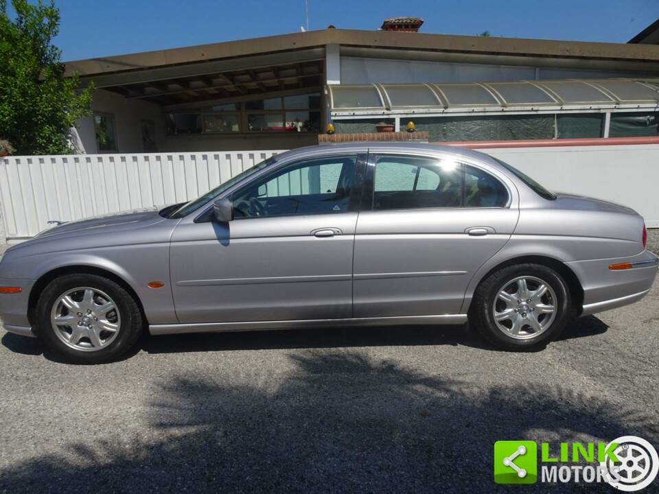 Imagen 2/39 de Jaguar S-Type 3.0 V6 (2000)