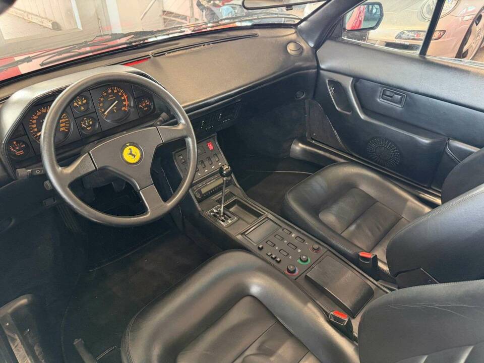 Afbeelding 31/33 van Ferrari Mondial T (1991)