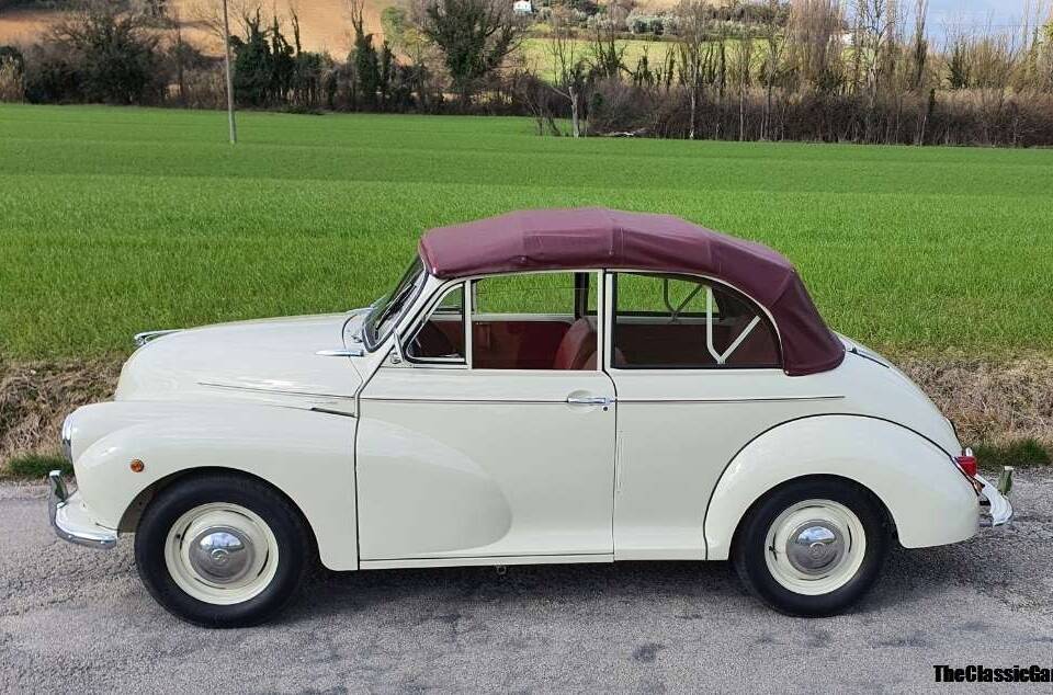 Image 9/66 of Morris Minor 1000 Tourer (1961)