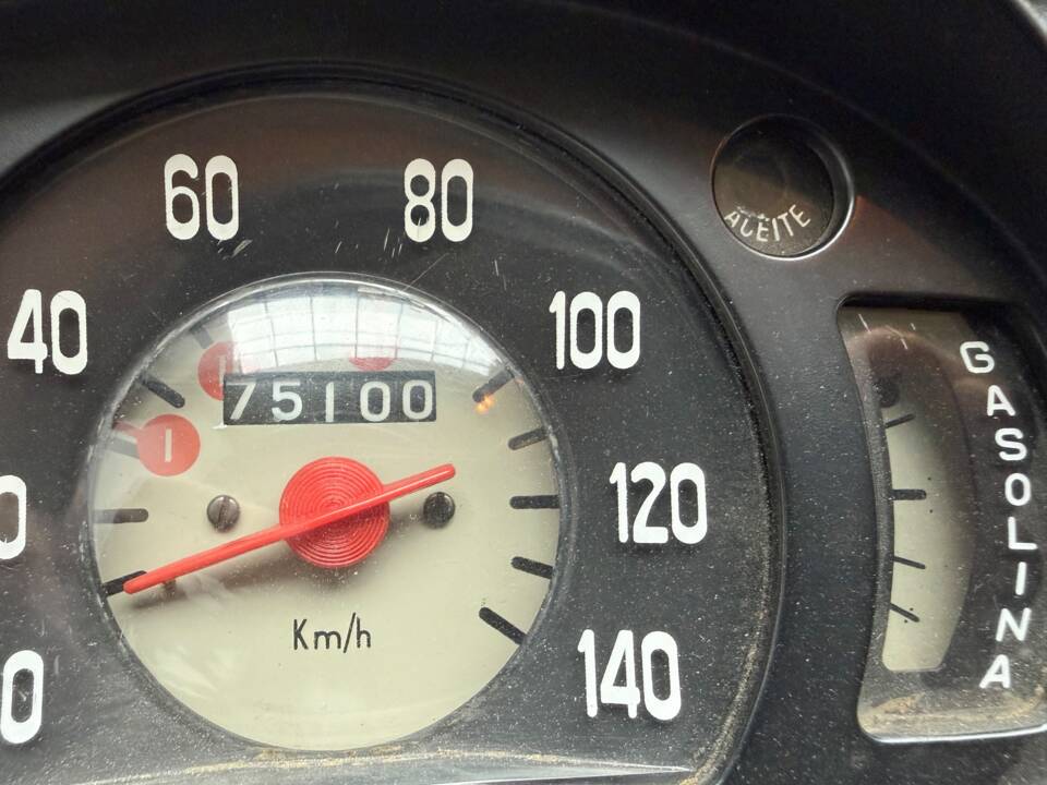 Immagine 16/16 di SEAT 600 E (1973)