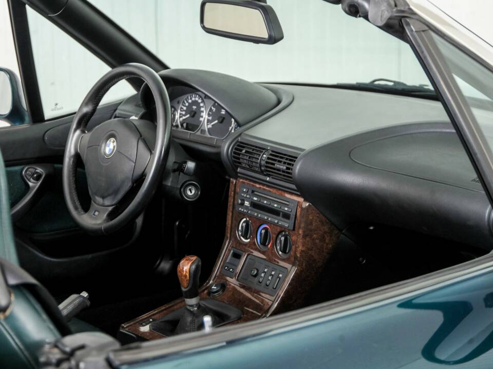 Bild 35/50 von BMW Z3 Roadster 1,8 (1998)