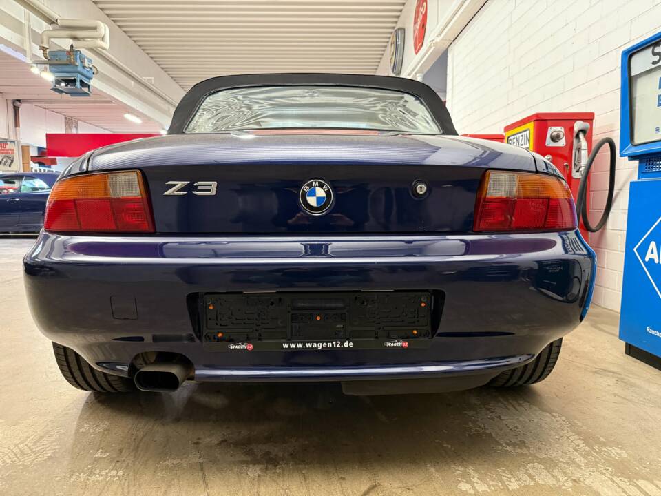 Afbeelding 13/22 van BMW Z3 1.9i (1999)