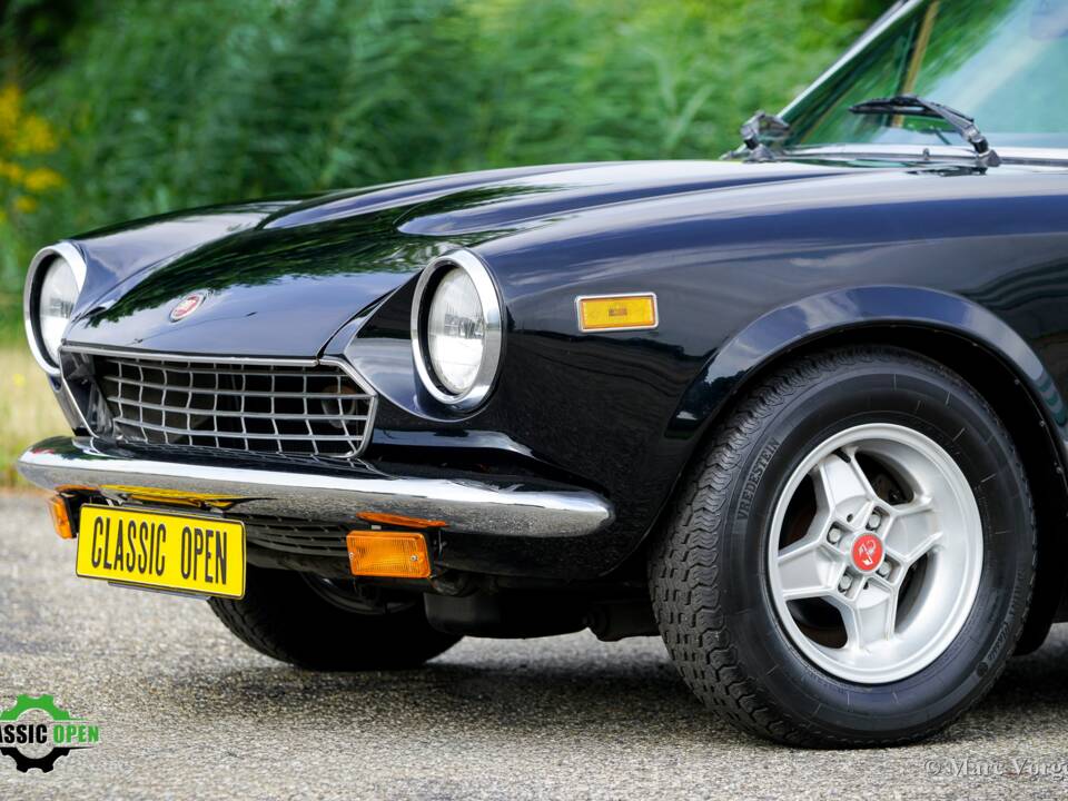 Image 19/42 of FIAT Spider 2000 (1981)