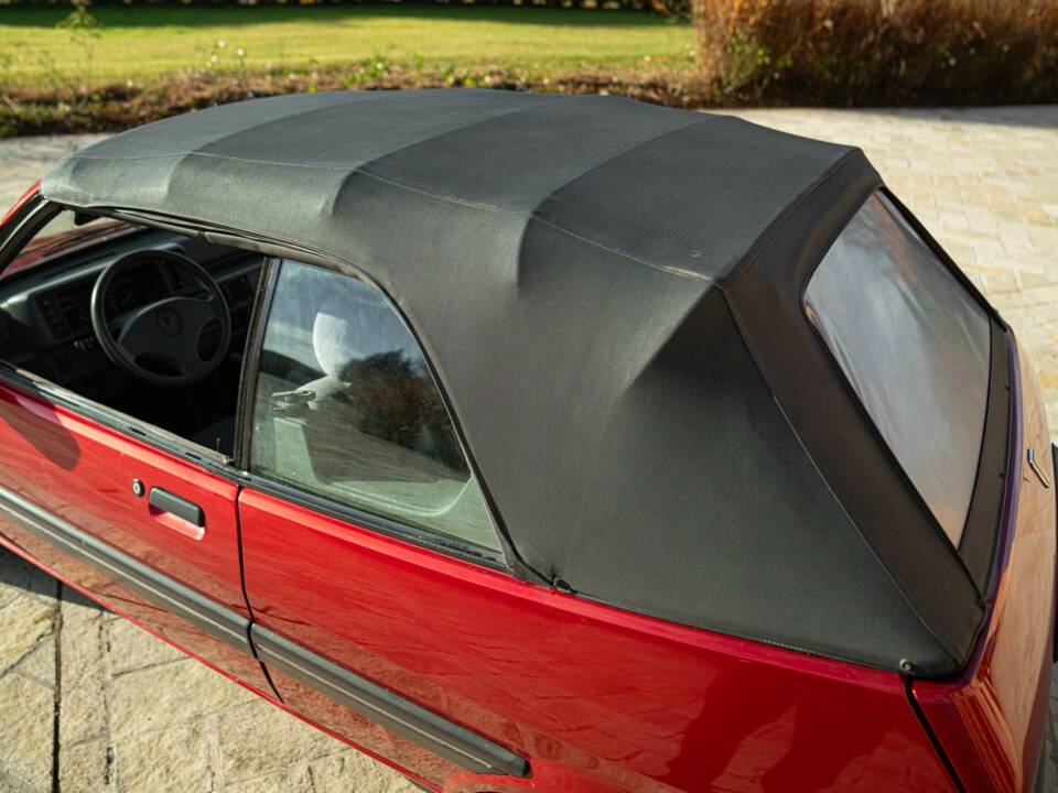 Immagine 18/50 di Rover 100 Cabriolet (1994)