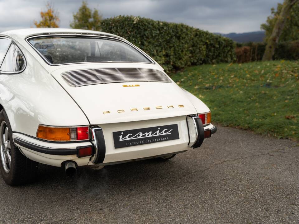 Bild 10/13 von Porsche 911 2.2 E (1970)