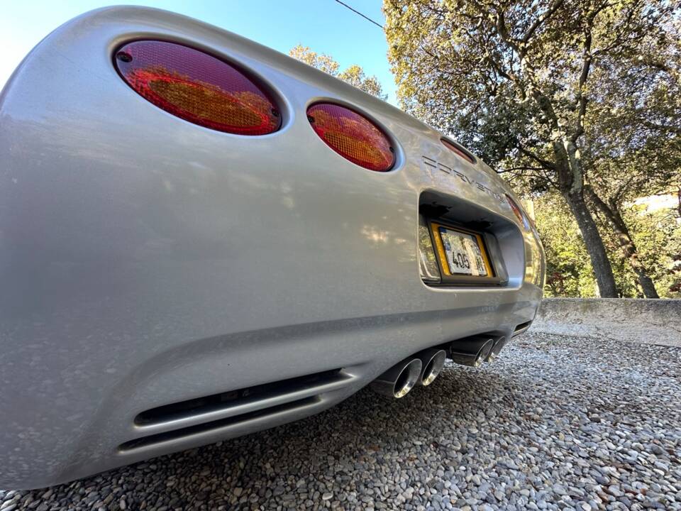 Image 89/191 of Chevrolet Corvette (1999)