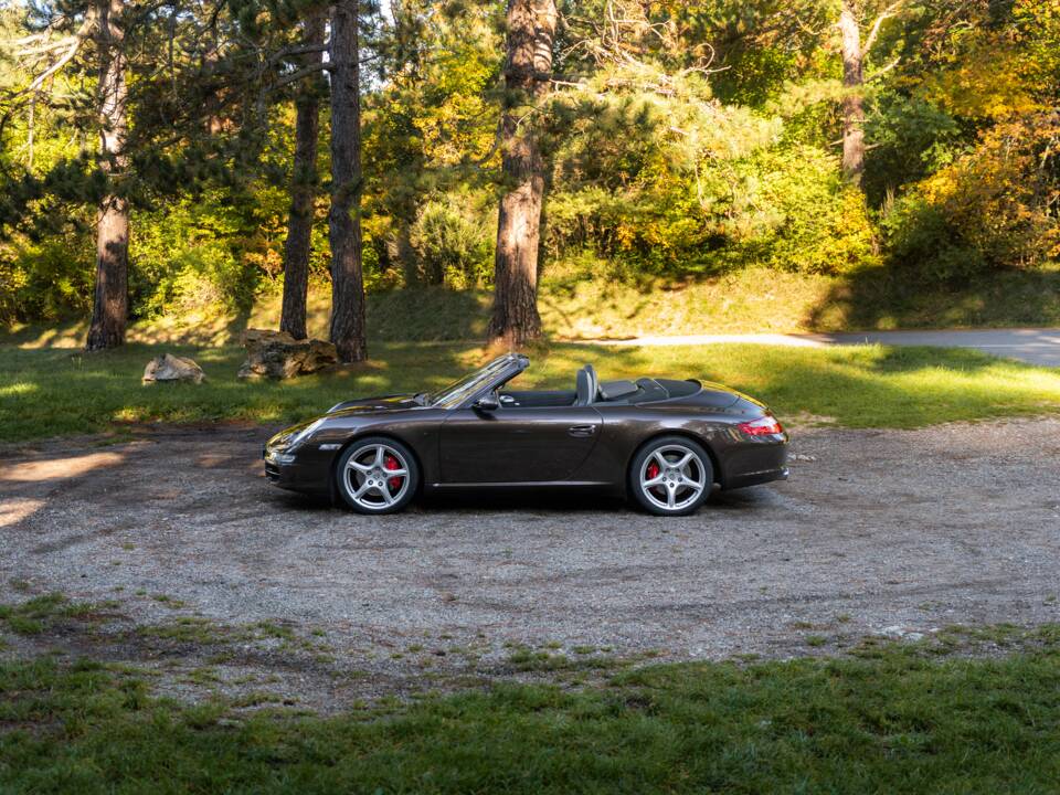 Bild 9/14 von Porsche 911 Carrera S (2007)
