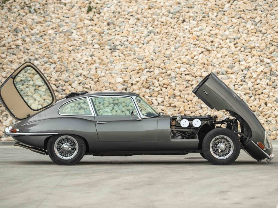 Immagine 22/88 di Jaguar E-Type (2+2) (1968)