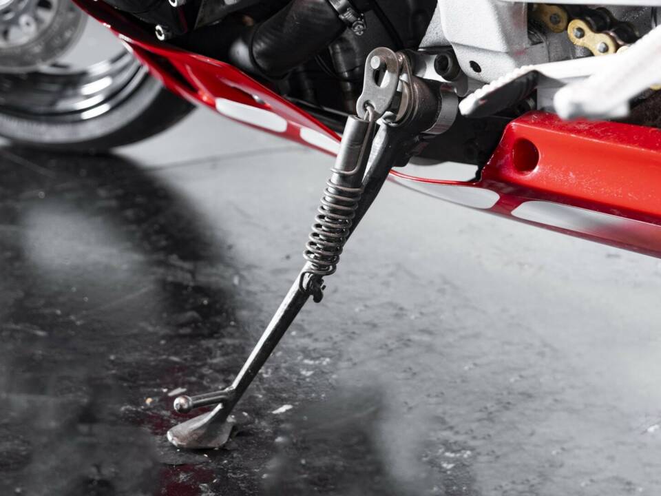 Afbeelding 27/44 van Yamaha YZF 1000 R1 (1998)