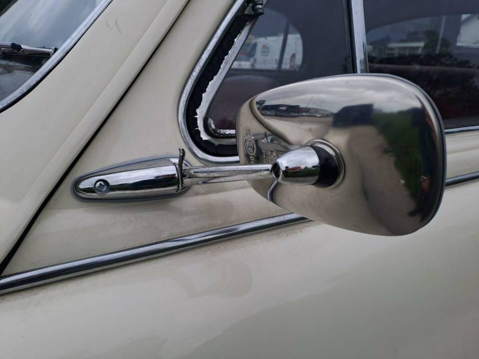 Imagen 35/50 de Jaguar 2.4 Litre (1959)