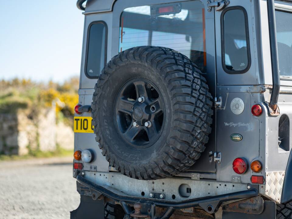 Afbeelding 29/33 van Land Rover Defender 90 Td5 (2001)