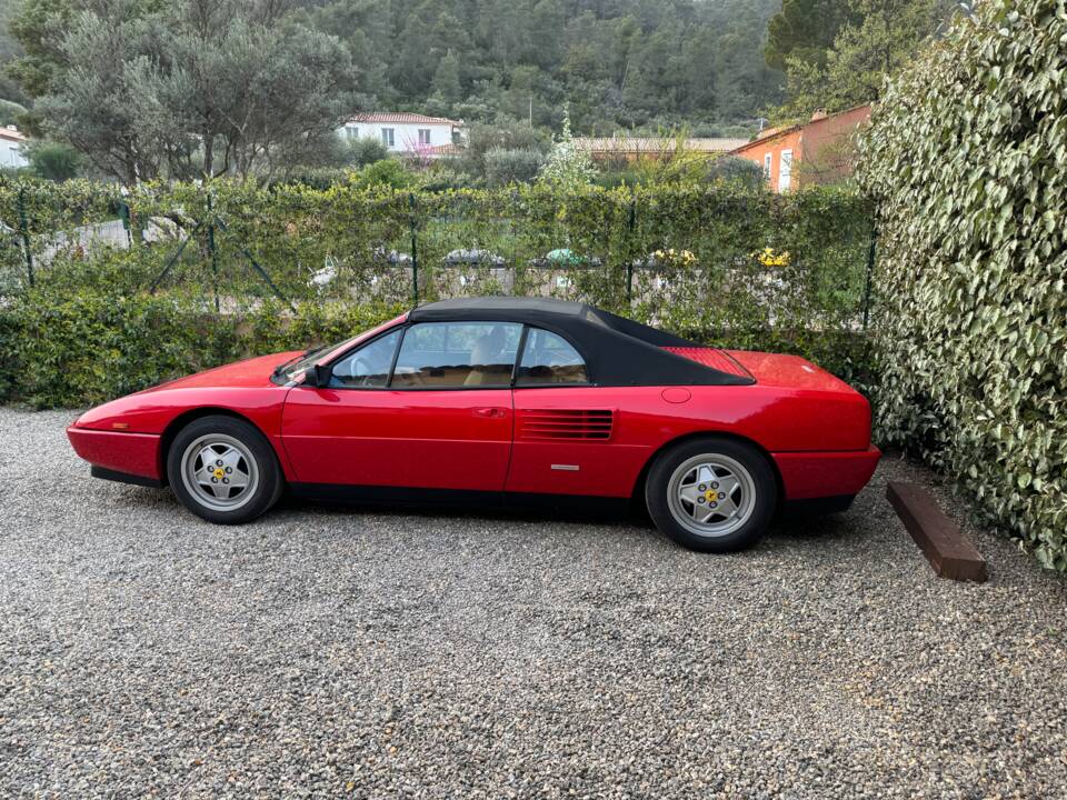 Afbeelding 19/22 van Ferrari Mondial T (1991)