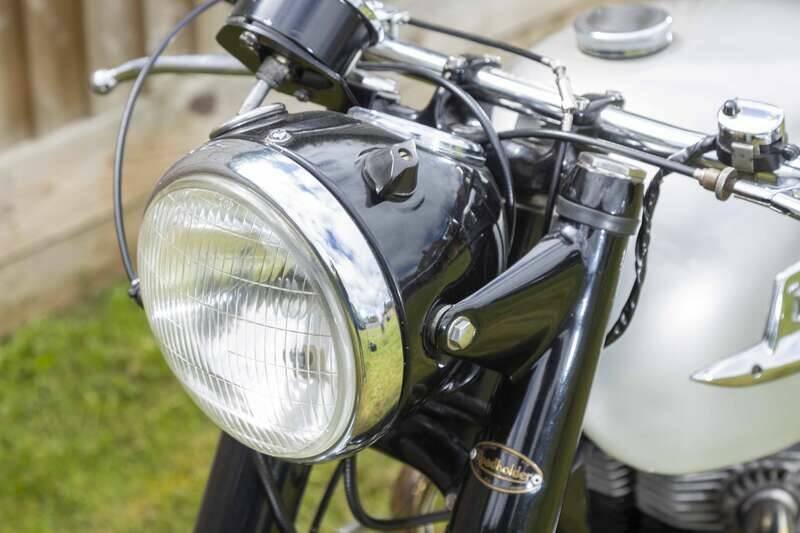 Immagine 33/39 di Norton 650 SS (1964)