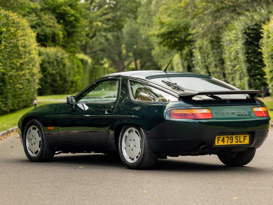 Bild 3/50 von Porsche 928 S4 (1989)