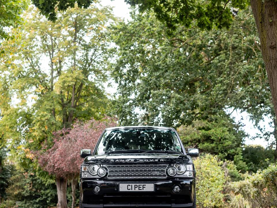 Image 25/50 de Land Rover Range Rover Vogue TDV8 (2009)
