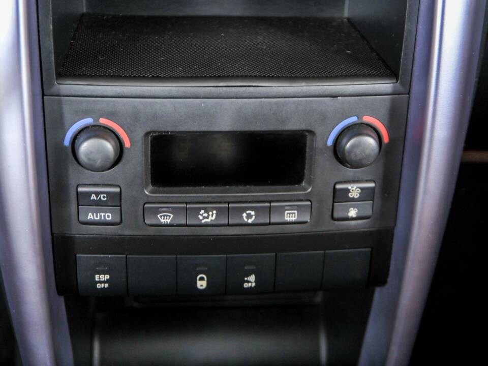 Image 28/50 de Peugeot 207 CC 1.6 VTi (2008)