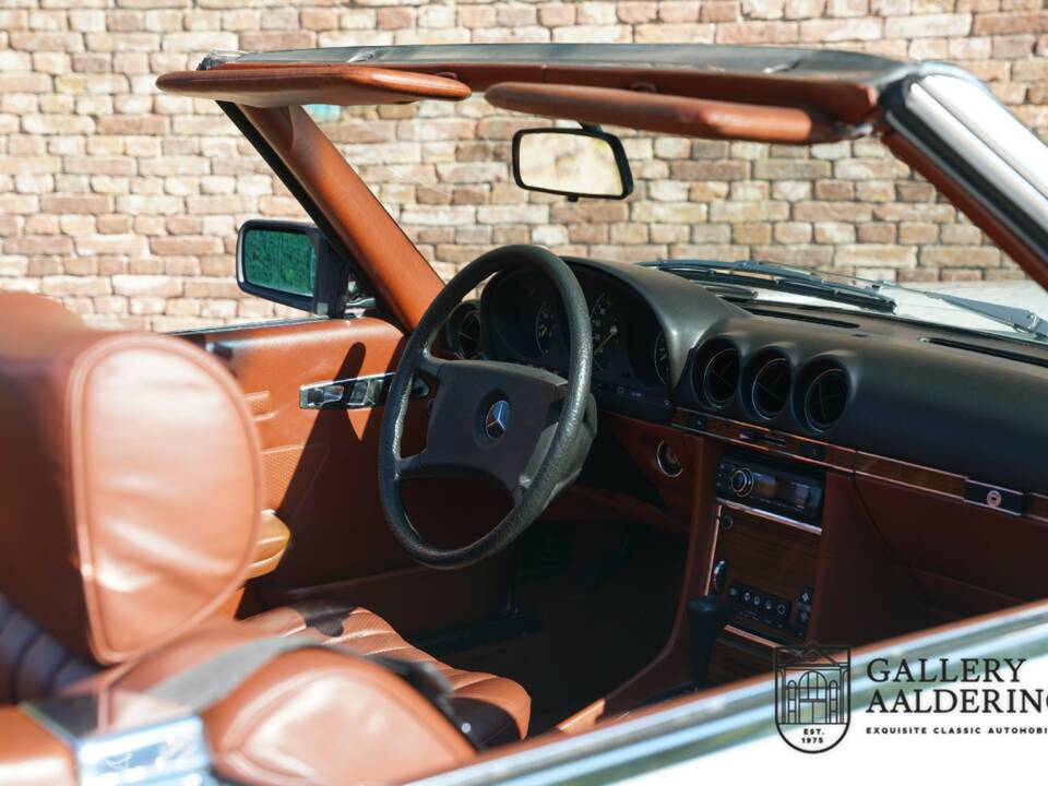 Image 30/50 of Mercedes-Benz 380 SL (1982)