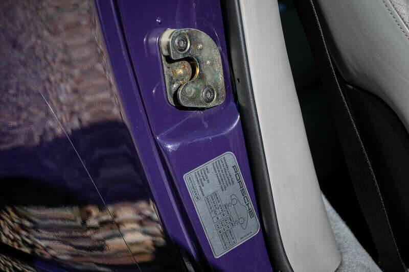 Image 38/50 of Porsche 911 Turbo (1995)