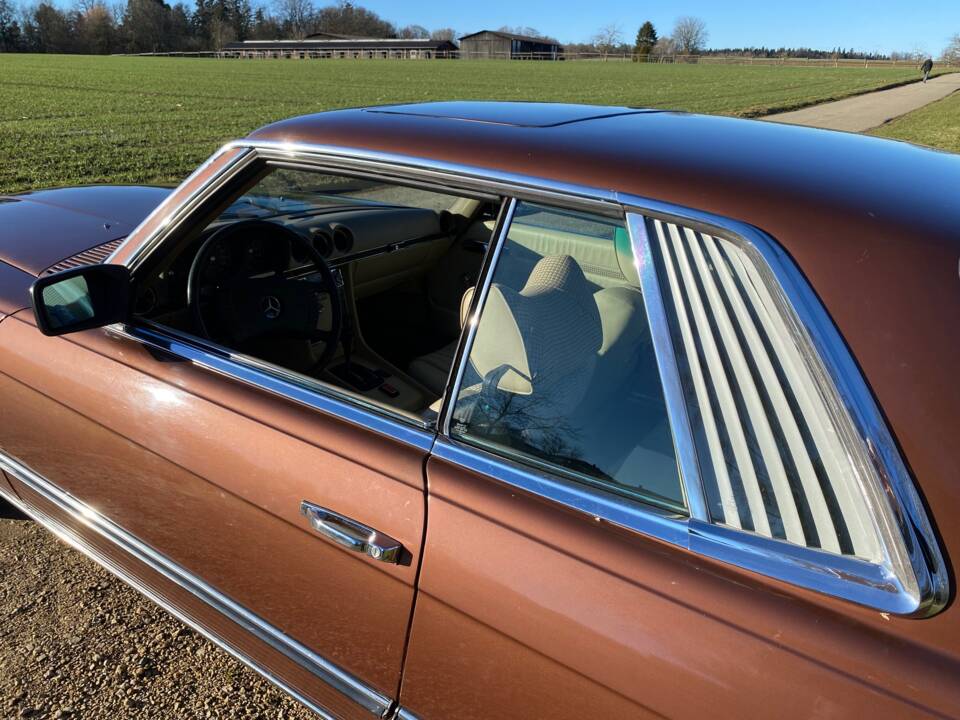 Image 7/20 of Mercedes-Benz 280 SLC (1977)