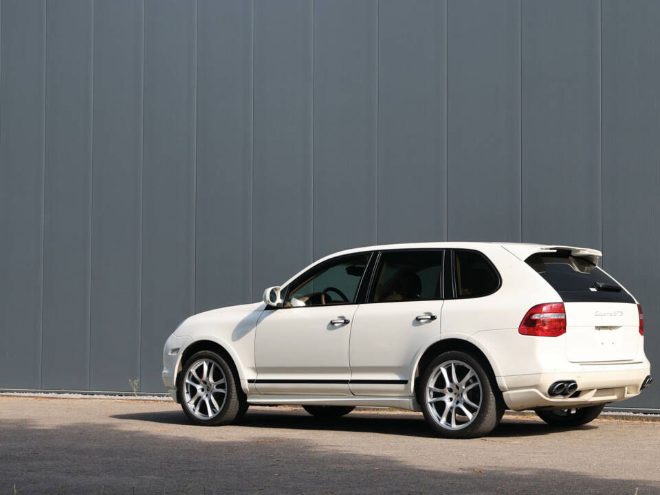 Bild 28/49 von Porsche Cayenne GTS (2009)