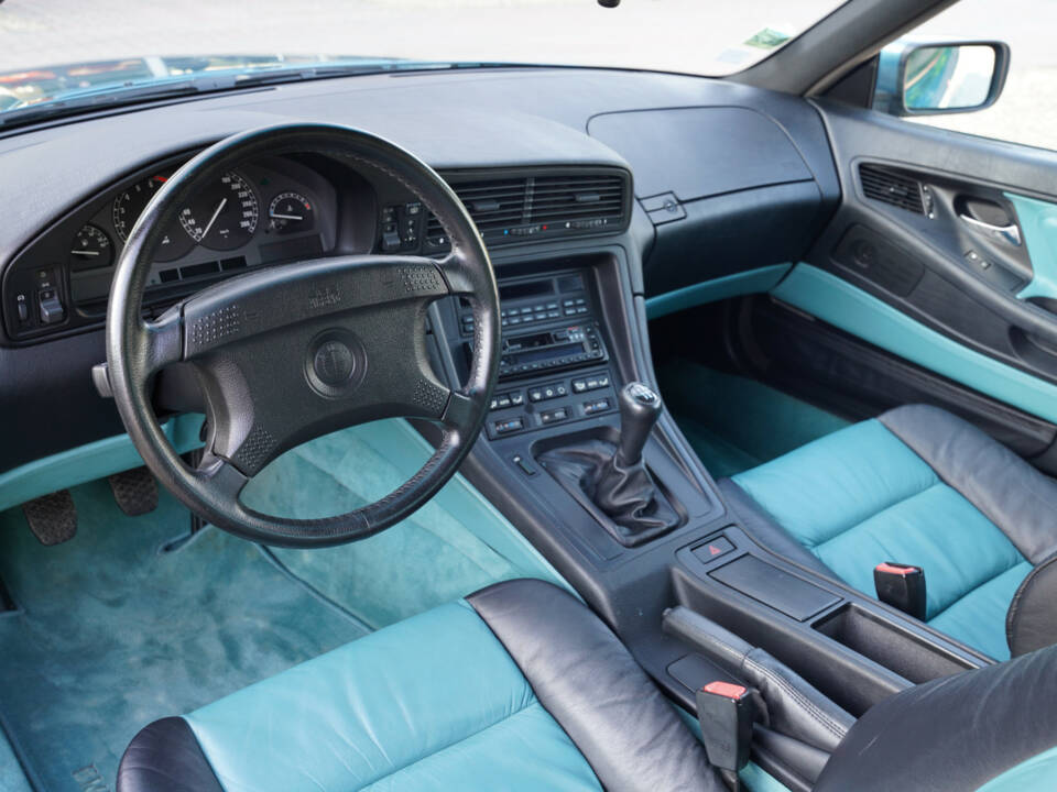 Image 3/50 of BMW 850Ci (1994)
